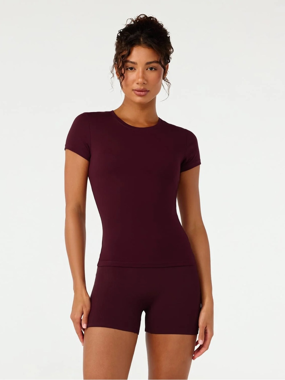 NWT CSB Form Lite Mid Length Tee XS in Wine